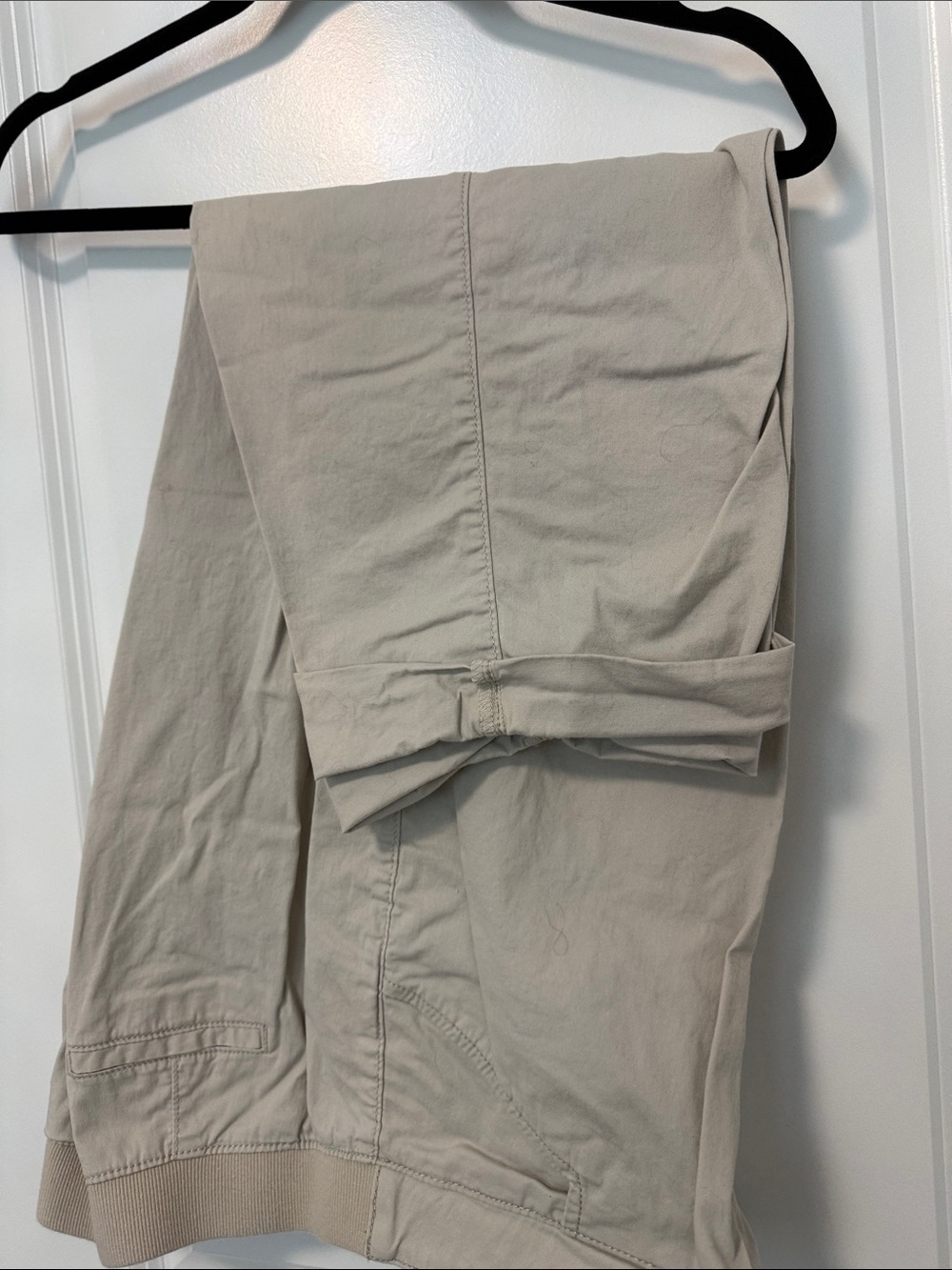 Karen Scott Beige Capris
